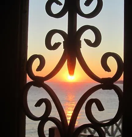 Apollonos Seafront 公寓