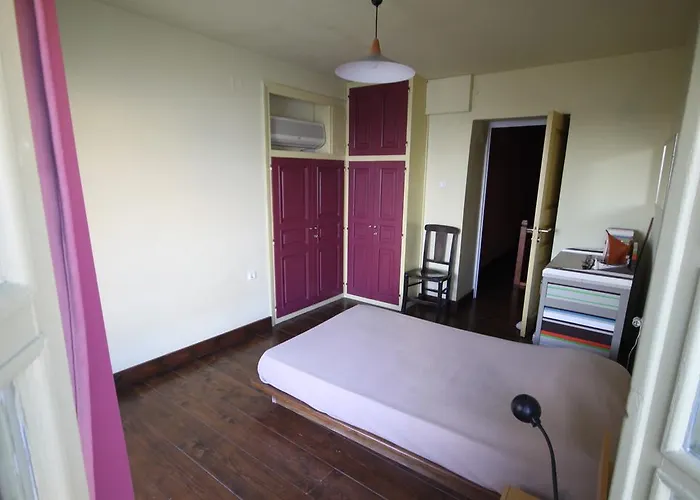 Apollonos Seafront *