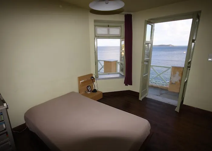 Apollonos Seafront Ermupoli